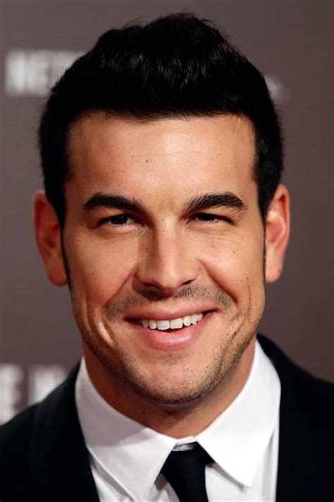 mario casas .